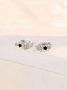 Pendientes de aro zirconia cúbica con diseño de estrella - Plateado - Ver 3