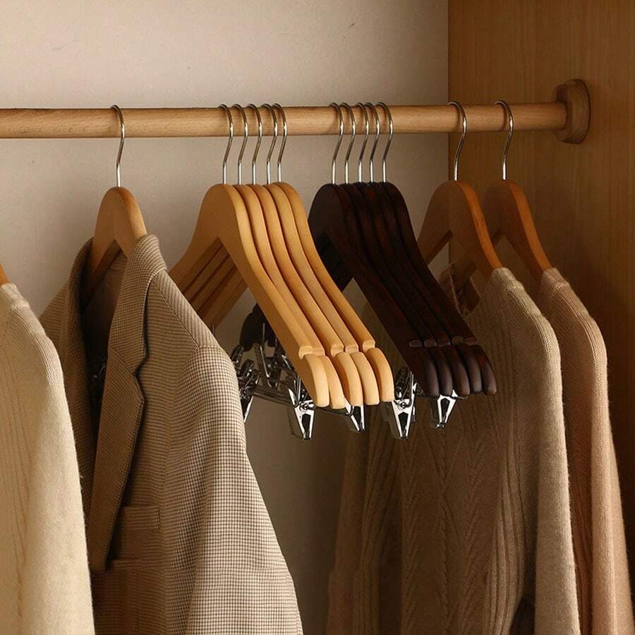 5/10 First-Class Solid Wood Adult Solid Wood Clothes Hangers, High-End Clothing Store Hotel Retro Clothes Hangers With Trouser Racks - Redwood - View 1