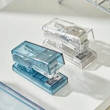 1 Pieza Mini Grapadora Transparente Linda Con Agarre Fácil Para Estudiantes (incluye 1000 Grapas) - Blanco transparente - Ver 2