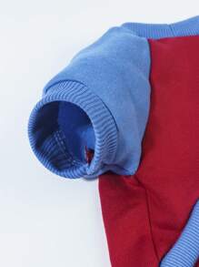 1 Piece Polyester Spider Pattern Red And Blue Color Matching Casual Pet Sweatshirt For Cats And Dogs Suitable For Indoor And Outdoor Use