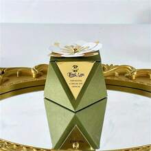 50pcs Exquisite Multifaceted Triangular 3d Flower Gift Box With Gold-Color & White Card And Delicate Flowers For Wedding, Party, Birthday, Candy, Pastry, Chocolate, Jewelry, Guest Favor And Decoration - Green+Gold Card - View 1