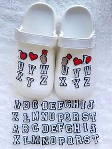 58 件/套黑白字母主題鞋飾,用於裝飾人字拖、鉛筆盒、包包和派對禮品 - 米色 - 查看 4