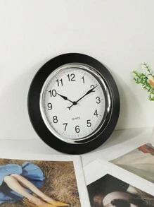 1pc 10-Inch Silent Quartz Clock Mechanism, Simple And Stylish Plastic Frame In White/Black/Silver Color, White Dial With Large Digital Numbers, Perfect For Living Room/Dining Room/Kitchen/Bedroom Decoration - Black - View 1