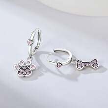 1雙925純銀優雅時尚美麗耳環,粉色骨爪可愛愛心耳環,適用於女性日常佩戴、生日禮物、約會、婚禮周年紀念珠寶女性禮物 - 銀色 - 查看 3