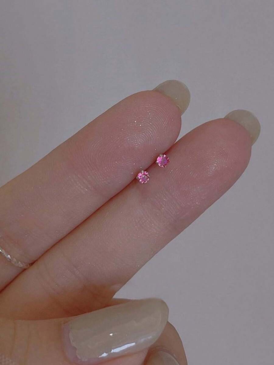 1對的時尚和精美S925純銀迷你方晶鋯石耳釘,鍍金,合適的適用於日常穿著