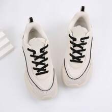 ZHENTOR 1 par de cadarços atléticos meio redondos para tênis masculinos ou tênis femininos de basquete/casuais, disponíveis em variações de preto, branco e multicoloridos