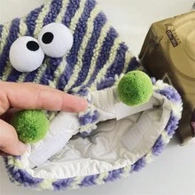 1pc Diagonal Stripe Cute Monster Tissue Box, Hanging Roll Tissue Holder, Car Tissue Dispenser, Portable Tissue Bag - Black and White - View 7