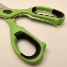 1pc 22cm Heavy-Duty Kitchen Multifunctional Scissors, With Walnut Clip, For Cutting Meat, Fish And Chicken Bones - Green - View 7