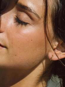 1-5 Pairs Of 8MM Gold Huggie Hoop Earrings For Women Men Small Hoop Earrings Cartilage Helix Daith Tragus Ear Piercing Hoop Earrings 6mm 7mm 8mm 9mm 10mm - Yellow Gold - View 4