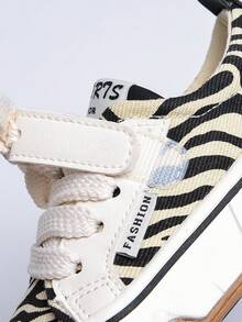 1pair Canvas Sneakers With Soft Sole, College Style, For Boys And Girls - Beige - View 4