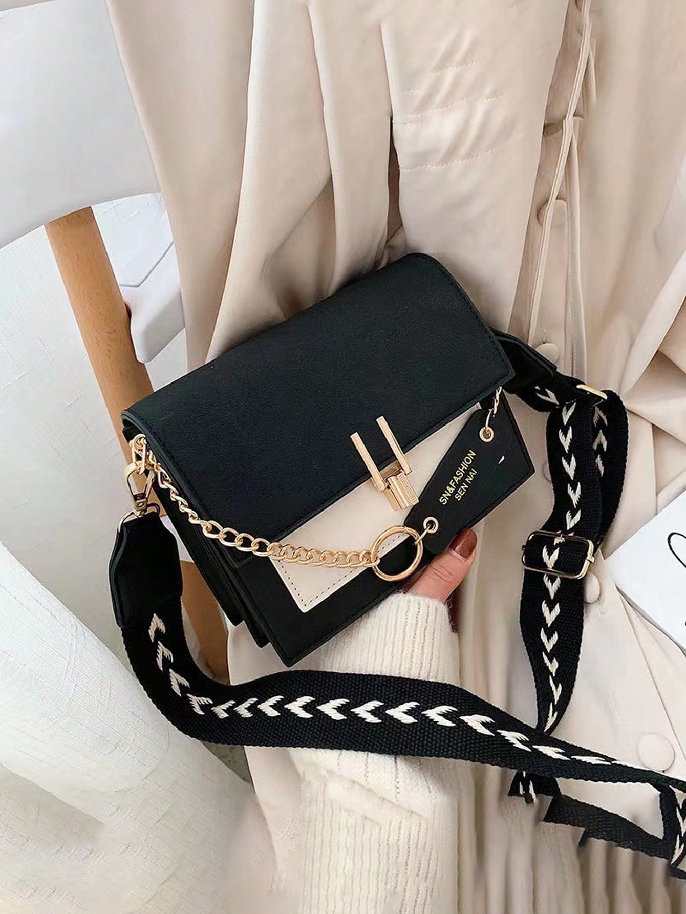 حقيبة مربعة مطوية، محفظة نسائية من جلد البولي يوري...