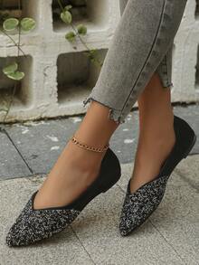 Simple Outdoor Black Flat Shoes For Women With Rhinestones And Pointed Toe, Suitable For Fall Season - Black - View 3