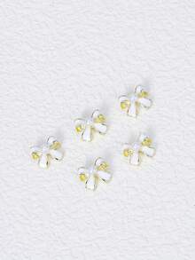 5入組豪華黑白合金蝴蝶結指甲裝飾品,附有珍珠和鑽石 - Diy 美甲配件 - 白色 - 查看 3