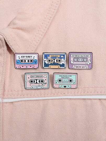 1pc Fun Music Cassette Tape Design Brooch Pin, Cartoon Badge Ideal For Everyday Wear With Clothes, Backpacks, Elegant Jewelry Accessory For Men & Women