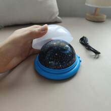 1 Pieza Lámpara De Proyección De Estrellas Con Forma De Nave Espacial Con 8 Modos De Color, Uso Dual Usb O Batería - Multicolor - Ver 8