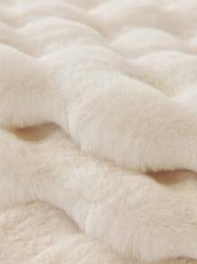 1pc Thick Plush Sofa Cushion Cover, All Season Non-Slip Sofa Slipcover, Dust-Proof And Washable, Pet Friendly Protective Cover, Adjustable For Corner Sofa, Bedroom, Office, Living Room 1/2/3/4 Seater