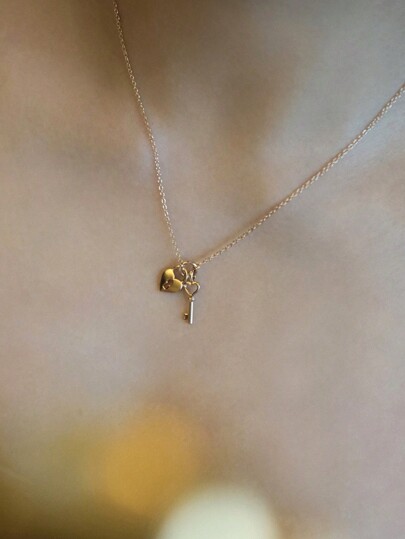 1pc French Style High-End Retro Charm All-Match S925 Silver Plated 18k Gold Heart Padlock Necklace For Women's Birthday Gift Valentines