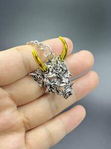 1pc Silver-Tone Japanese Style Horror Warrior Gold Horn Skeleton Mask Shaped Zinc Alloy Keychain Or Pendant For Bag, Personalized Hip-Hop Punk Style Key Ring/Chain, Interesting Gift For Best Friends, Friend, Men - Silver - View 3