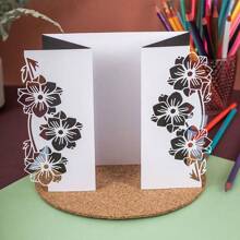 1 Flower Lace Metal Carbon Steel Cutting Die DIY Cutting Die, Cutting Die, Scrapbook Photo Album Craft Decoration Embossing Tool - Silver D - View 5