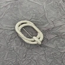 1pc Women'S High-End Design Metal Shaped Brooch, For Outwear Decoration, European And American Style - Silver - View 1