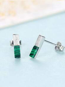 1對簡單優雅且百搭的s925銀及孔雀石刺繡耳針,適合女性日常穿著、工作和派對。手工製作,非過敏定位,時尚大氣風格,是場地和宴會的完美選擇,適合通勤。 - 彩色寶石耳釘 - 查看 5