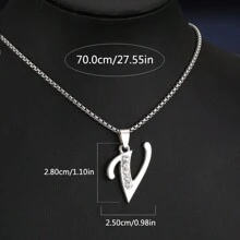 1 Stück Bestseller 26 Englische Buchstaben Halskette, modischer Kristall-Zirkonia Buchstaben Anhänger Halskette, Titan-Stahl Schlüsselbein-Kette für Geburtstag, Feiertag Geschenk, Unisex, Größe 60cm/70cm, großer Buchstaben-Halskette für Herren/Damen/Paare, Alltagsmode