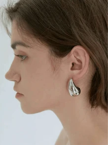 1pair New Design Medium-Sized Women's Earrings - Yellow Gold - View 4