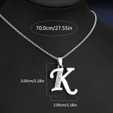 1 Stück Bestseller 26 Englische Buchstaben Halskette, modischer Kristall-Zirkonia Buchstaben Anhänger Halskette, Titan-Stahl Schlüsselbein-Kette für Geburtstag, Feiertag Geschenk, Unisex, Größe 60cm/70cm, großer Buchstaben-Halskette für Herren/Damen/Paare, Alltagsmode
