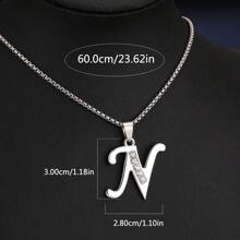 1 Stück Bestseller 26 Englische Buchstaben Halskette, modischer Kristall-Zirkonia Buchstaben Anhänger Halskette, Titan-Stahl Schlüsselbein-Kette für Geburtstag, Feiertag Geschenk, Unisex, Größe 60cm/70cm, großer Buchstaben-Halskette für Herren/Damen/Paare, Alltagsmode