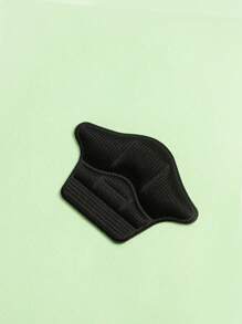 1 Pair Creative Design Heel Protectors - Black/White, Prevent Heel Slipping,Rubbing,Slipping, Moisture-Absorbing,Suitable For All Shoe Types - Black - View 3