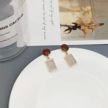 1 對復古港式幾何設計油滴色吊墜耳環,短款 - 鑽石 - 查看 2