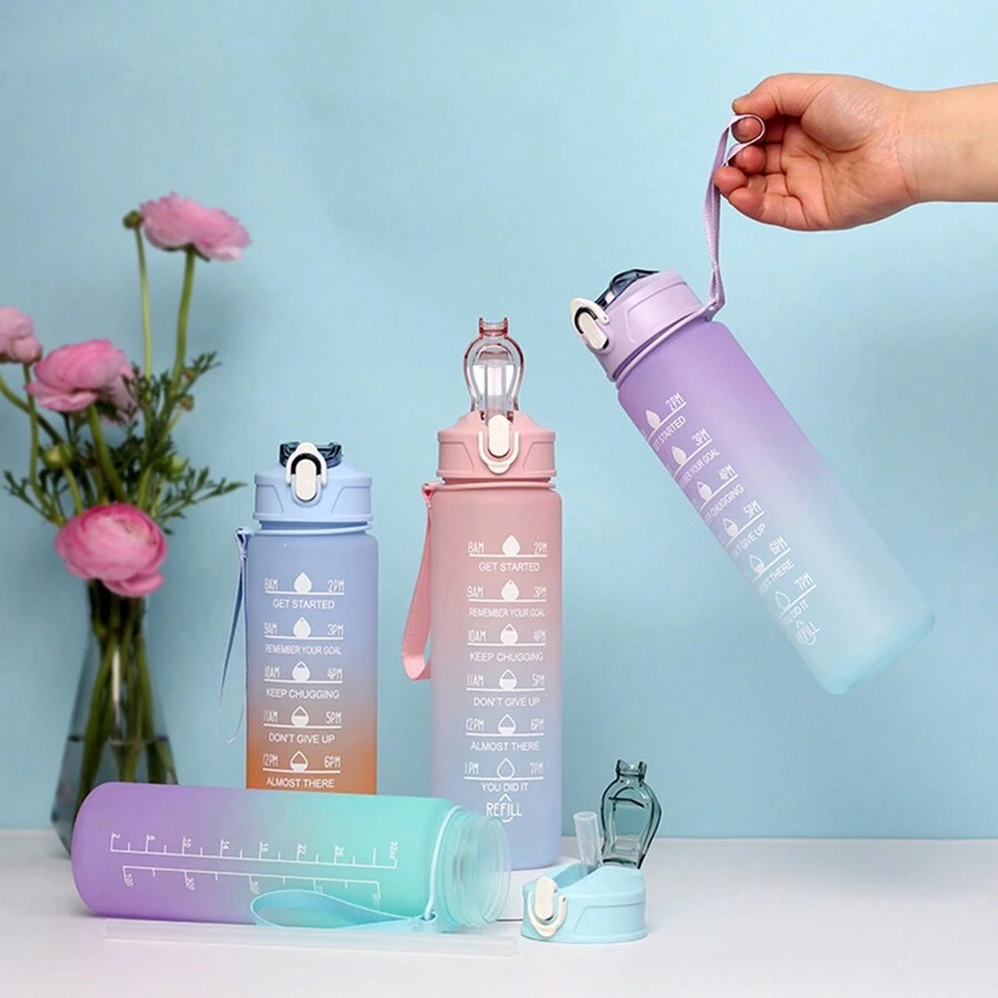Botella De Agua Portátil Degradada De 900ml Con Tonos De Azul Graduados - Azul - Ver 1