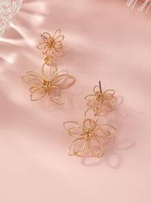 1 par de pendientes colgantes de flor de hierro forjado con estilo de moda para mujer, adecuados para banquetes, fiestas, vacaciones, San Valentín y uso diario, mamá, madre, Día de la Madre, regalo