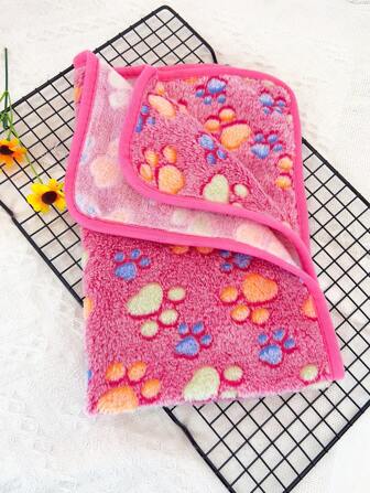 1pc All Seasons Universal [Thin Style] Pet Paw Print Blanket Suitable For Medium & Small Cats & Dogs Sleeping Pad Or Blanket, It Is Thin Though.