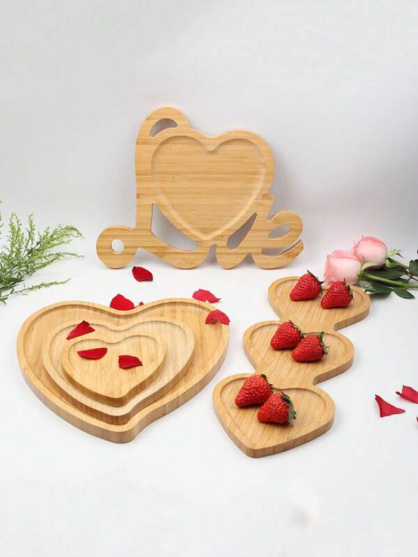 قطعة واحدة من صحن الحلوى المصنوعة من البامبو ذات الشكل القلب، صحن للفواكه والبذور وتنظيم الطاولة والزينة والفواكه والسلطات والخبز. الصحن مصنوع من مواد البامبو المتنوعة الأنماط. يمكن غسله وتنظيفه. نظرًا للمادة الطبيعية للبامبو، قد يكون هناك اختلاف طفيف في اللون وهو أمر طبيعي. يرجى توخي الحذر إذا كان ذلك يزعجك. هدية للمطبخ