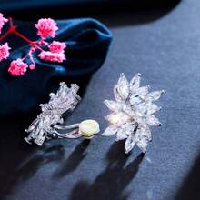 1對令人驚嘆的新娘婚禮配件-鋪設雙列長形圓鑽花夾耳環,不需耳洞的女性珠寶 - 白色 - 查看 8