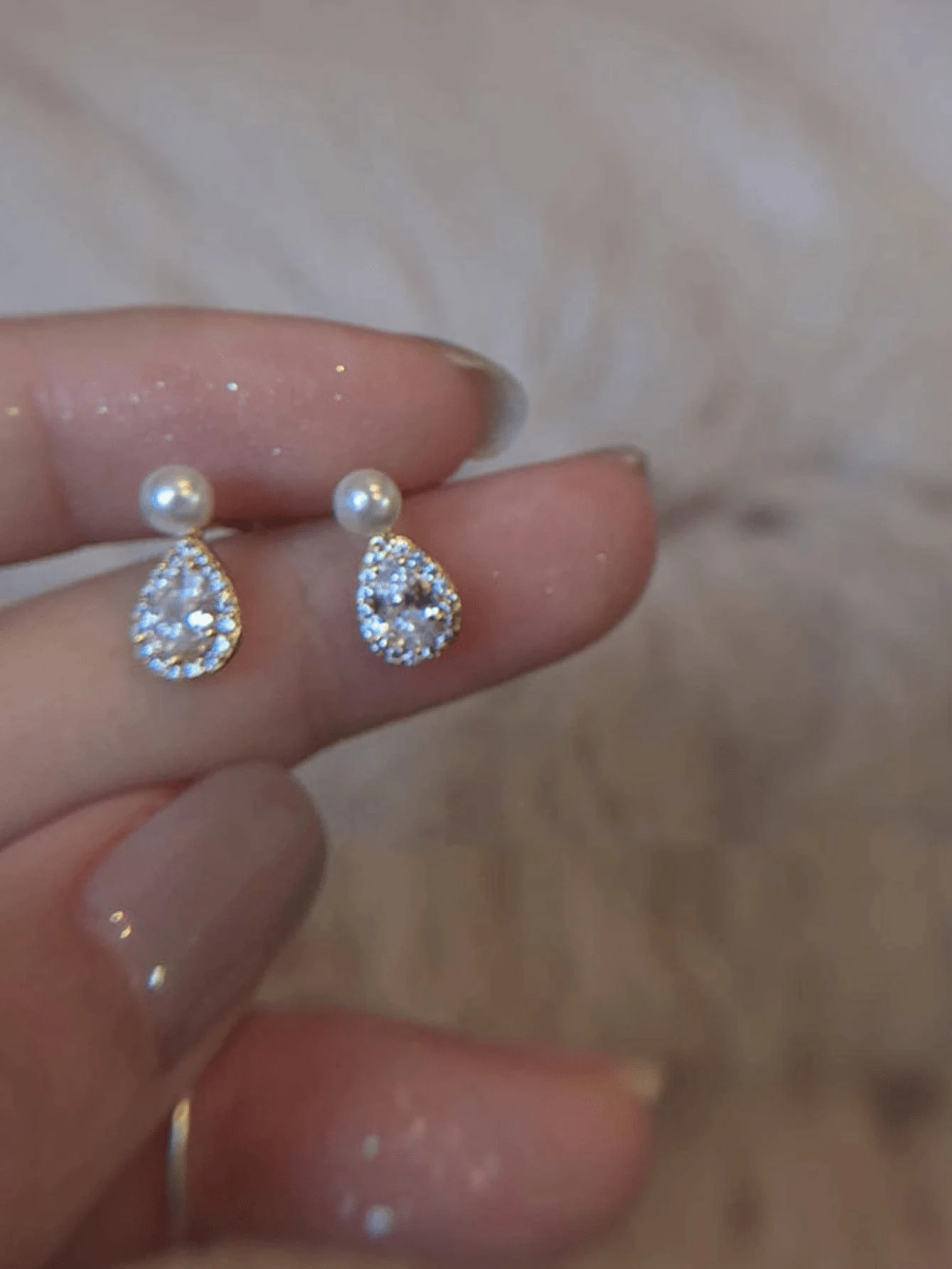 1 对迷人仿珍珠和方晶锆石防水纯银耳环 女士礼物精美珠宝 - 金色 - 查看 1