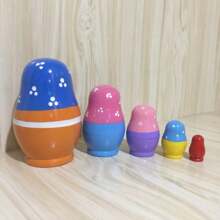 五層卡通圖案娃娃,節日期間送給家人和朋友的理想禮物,適合節日、家居、商店櫥窗、辦公室女孩裝飾擺件 - 橘色 - 查看 3