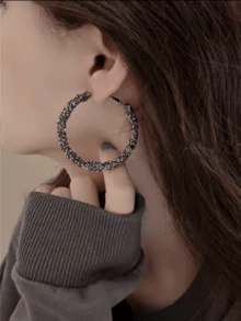 1 Pair Of European And American Fashionable And Exquisite All-Match Earrings, High-End And Zirconia Embellished Round Circle Dangle Earrings, Personalized And Stylish Ear Jewelry Suitable For Women's Daily Wear - Earrings - View 4