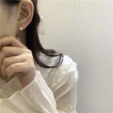 1對淡水珍珠圓形耳環s925純銀百搭極簡新潮耳釘耳飾2023 - 淡水珍珠素圈耳環8mm - 查看 3