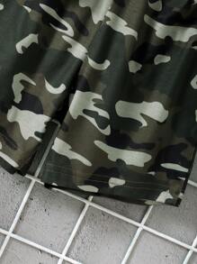 幼童恐龍印花迷彩拼接T恤短褲套裝，夏季