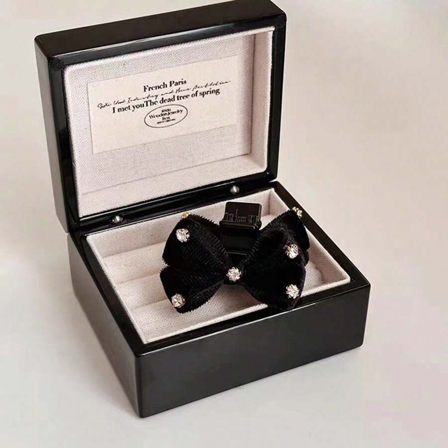 高質地絨面蝴蝶結公主髮爪，秋冬必備單品，女士專用，1入組 - 黑色 - 查看 1