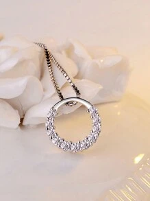 1條925銀圓項鍊,豪華吊墜項鍊,作為女友的禮物,時尚且個性化,適合女性日常佩戴