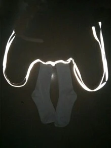 1pair White Fluorescent Bandage Socks For Women, Ins Style Personalized Mid-Tube Socks, Reflective Cross Leg Socks - White - View 5