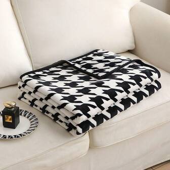 Black And White Checkerboard Air Conditioning Blanket, Sofa Blanket, Lightweight And Soft Cover Blanket, Office And Home Nap Blanket
