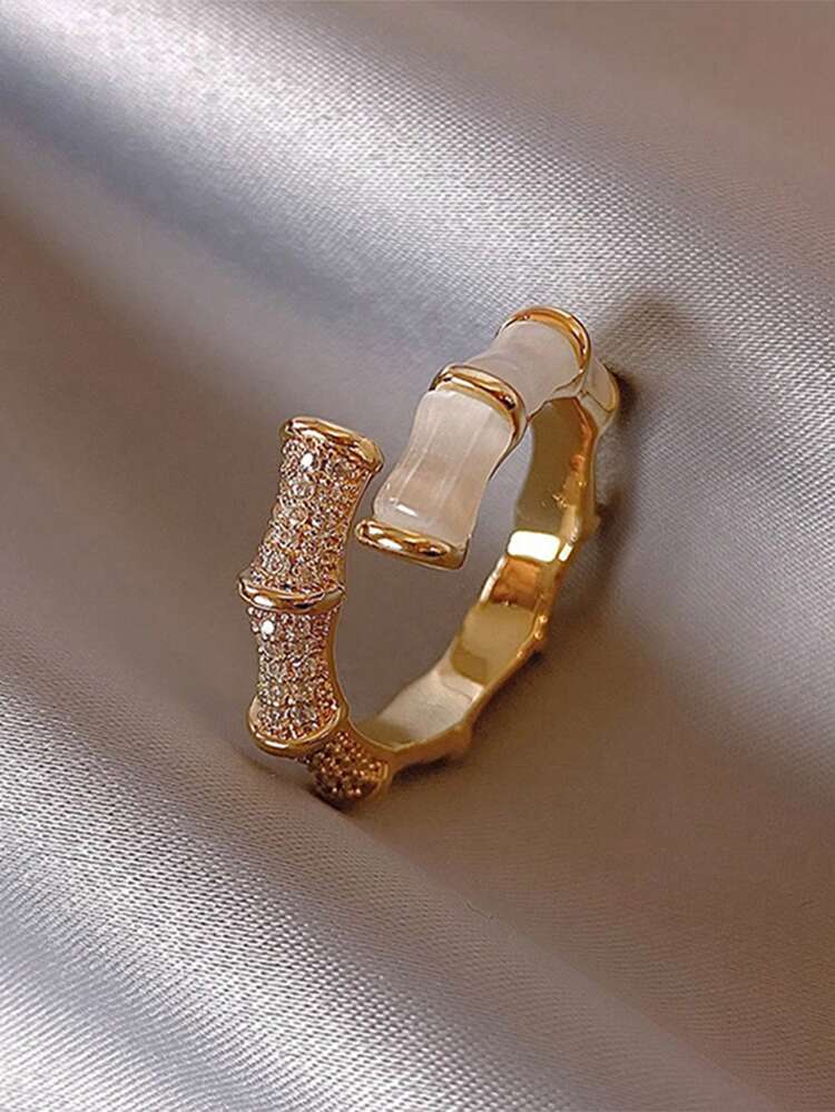 Anillo de mariposa de diamantes de imitación hueca, exagerado, encantador y elegante anillo de dedo de accesorio de mano real que no se desvanecerá - Plateado - Añade 7