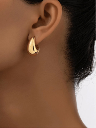 1pair New Design Punk Style Women's Simple And Exquisite Earrings