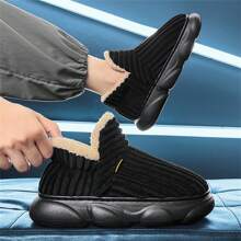 Men's Winter Indoor Thermal Lined Anti-Skid & Warm Slippers With Thick Sole For Outdoor Activities - Black - View 4