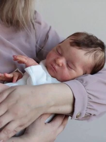 GUESSBELLY 50厘米逼真重生睡娃娃，3D彩绘皮肤，血管清晰，20英寸柔软硅胶新生儿可爱睡前玩具，适合女孩圣诞礼物 - 白色 - 查看 3