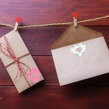 90入情人節浪漫多色自黏貼紙,隨機包裝用於禮物袋和密封標籤 - 彩色 - 查看 3